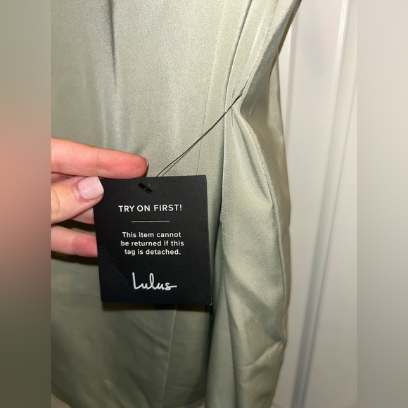 Brand new with tags Lulus Romper! - Picture 2 of 5